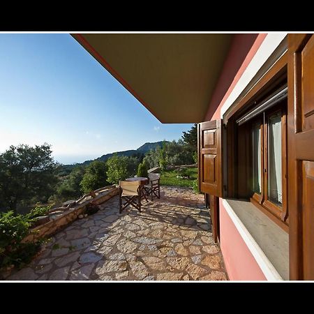 Porto Katsiki Guest Houses Athánion Esterno foto