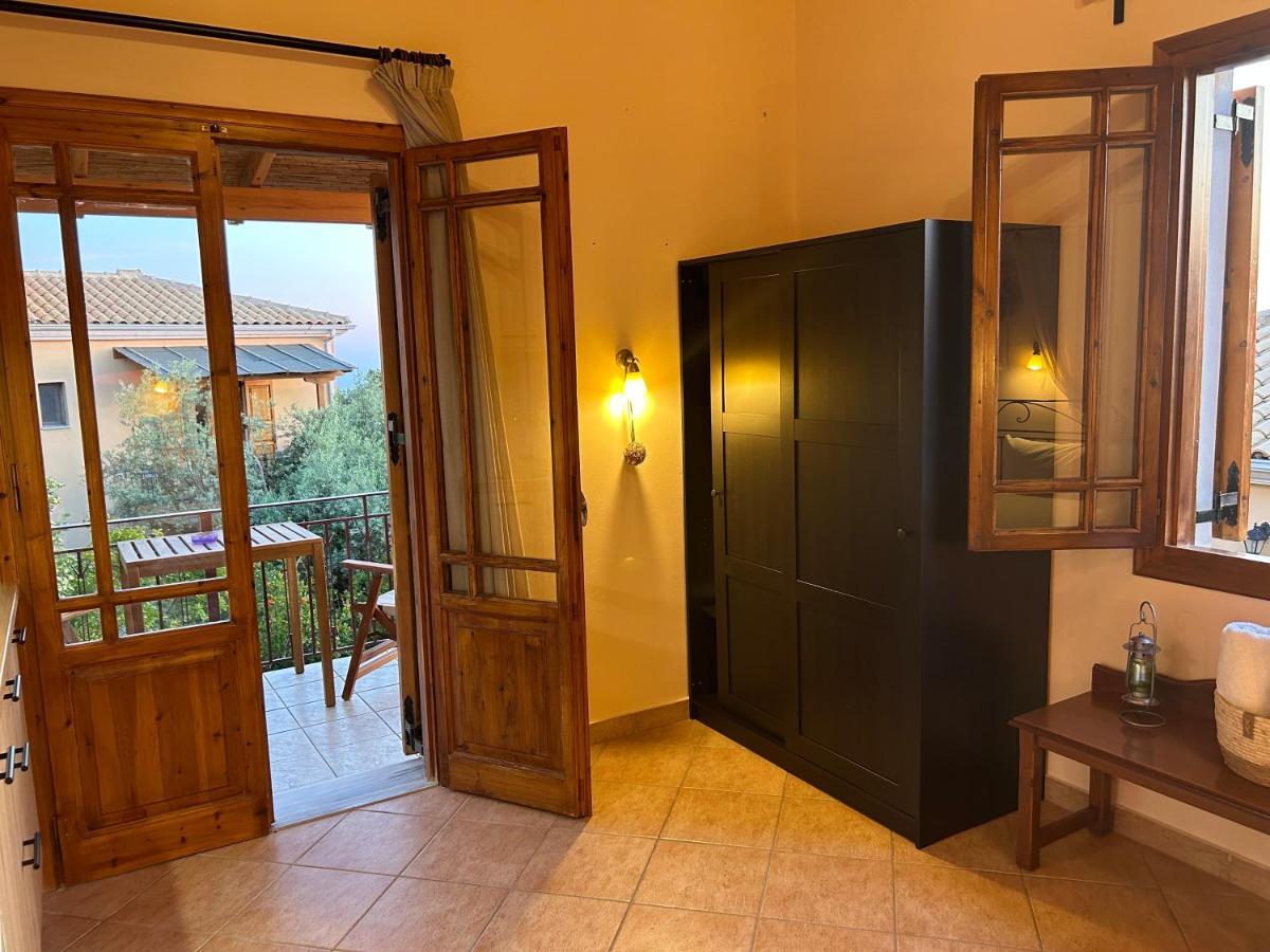 Porto Katsiki Guest Houses Athánion Esterno foto
