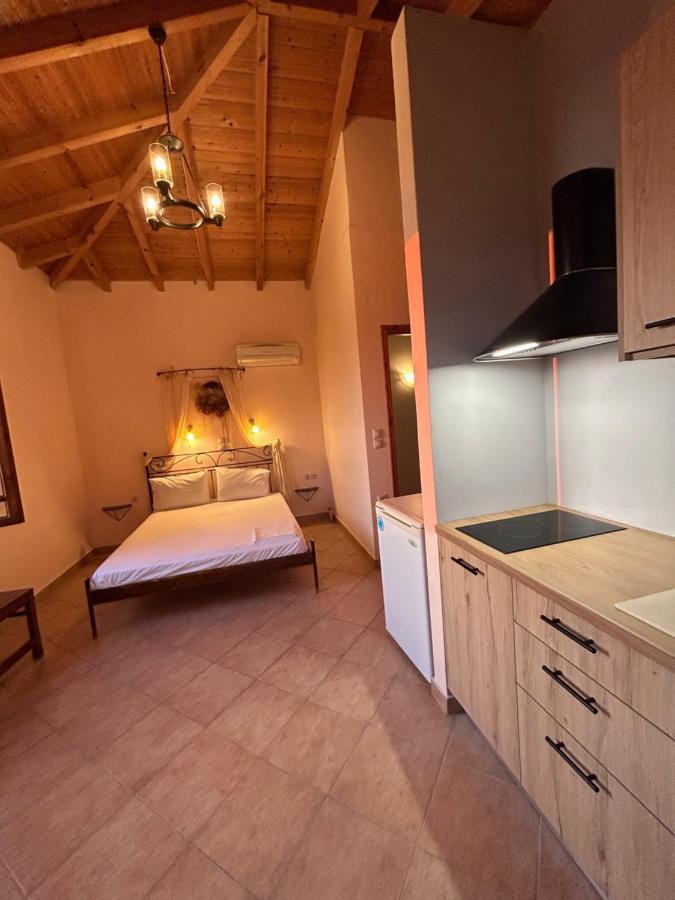 Porto Katsiki Guest Houses Athánion Esterno foto