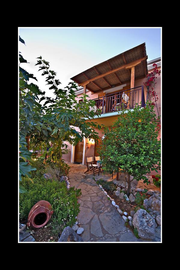Porto Katsiki Guest Houses Athánion Esterno foto