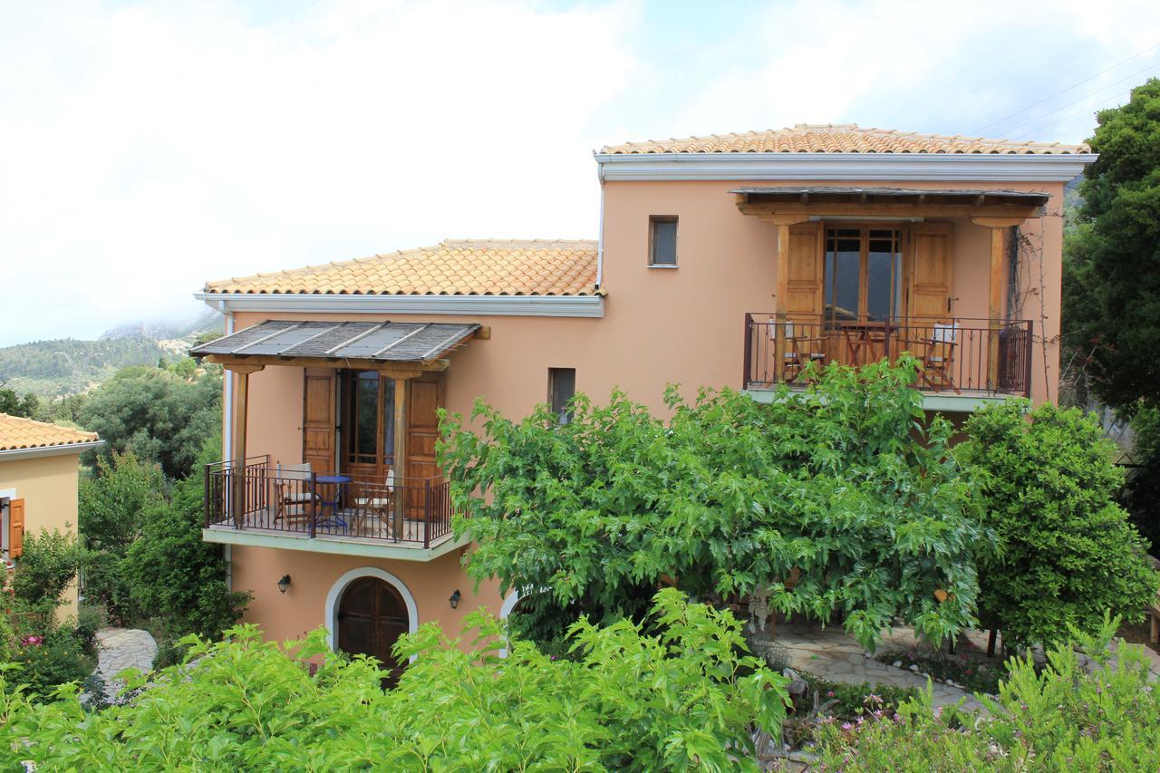 Porto Katsiki Guest Houses Athánion Esterno foto